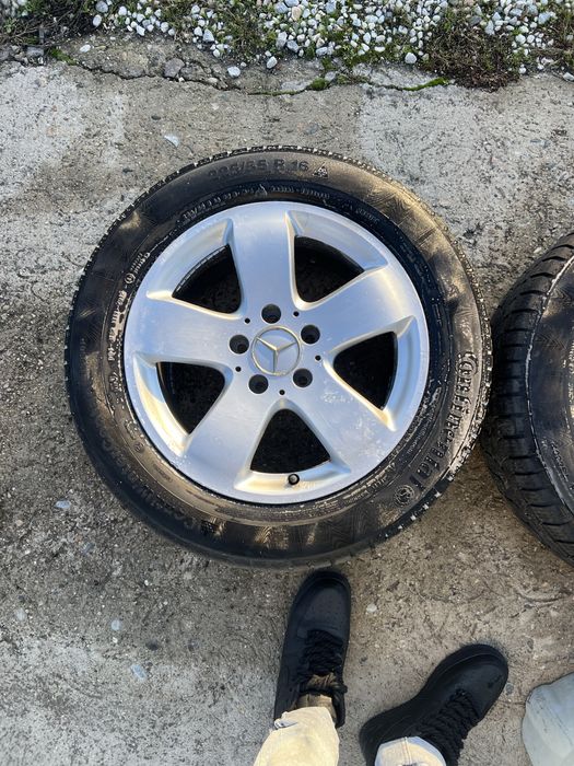 Гуми с джанти за Мерцедес 225/55R16