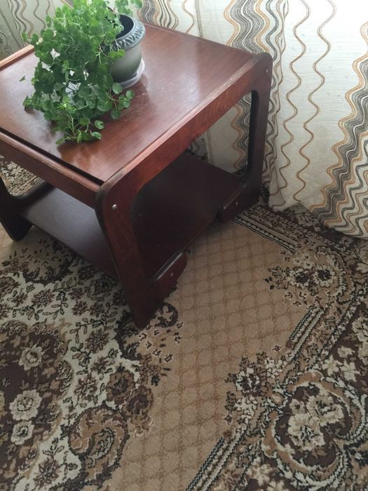 Comodă pentru televizor