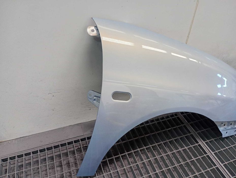 Aripa Fata Dreapta Seat Ibiza 2002-2008 (S5T (Gri))