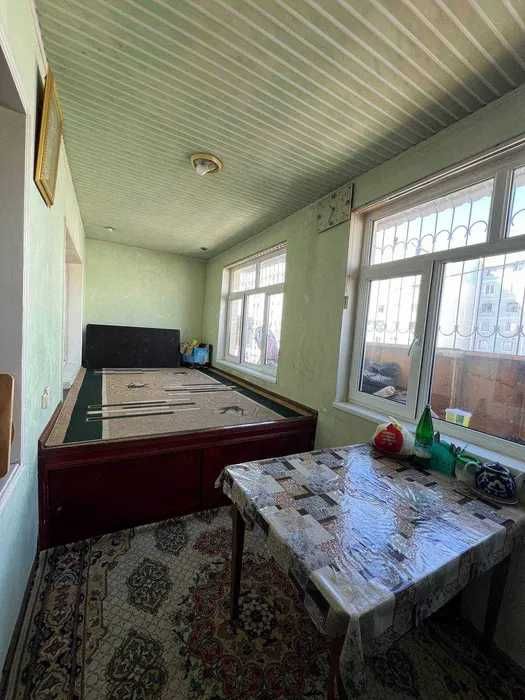 Продается 4х комнатная квартира,Район Сергели 8а