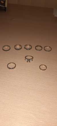 13 различни пръстена
