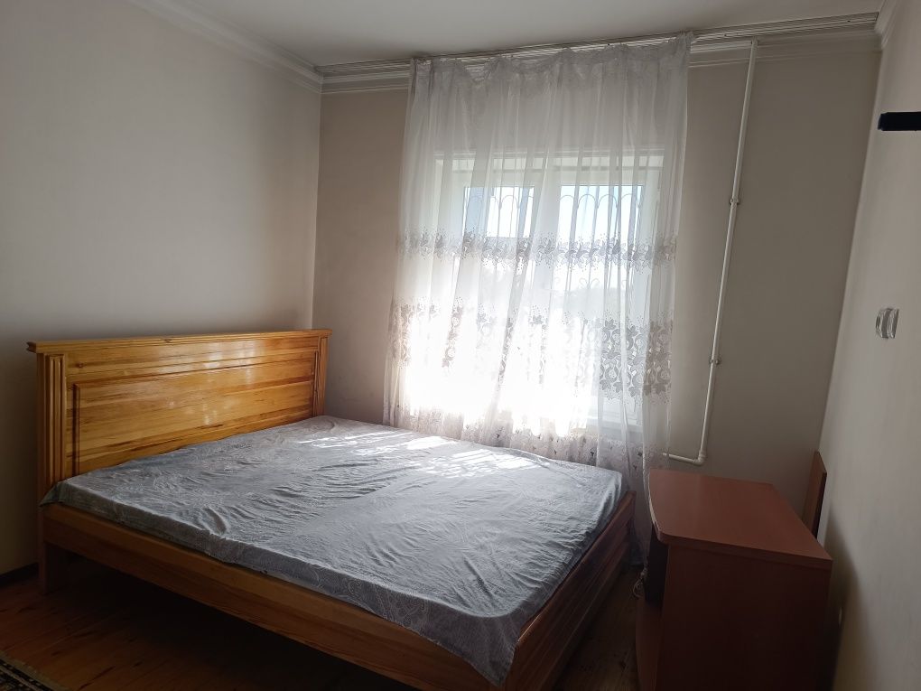 Yunusobod 14 kv, 4 xona uy sotiladi. Продается 4х комн кварт Юнусабад