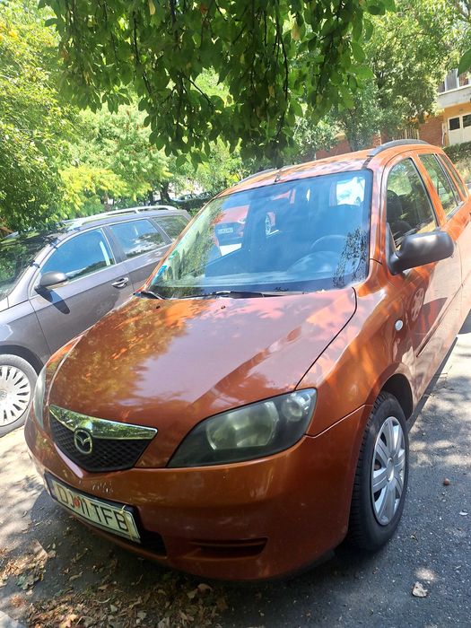 Mazda 2, acte la zi