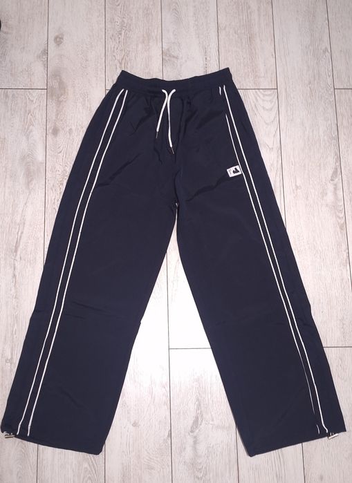 Спортивные штаны