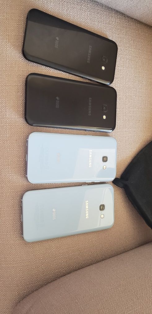 Samsung A5   4 броя