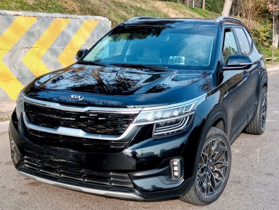 KIA SELTOS  ЛЮКЛИ 2022 йил сотилади Банк кредит Арендага берилади