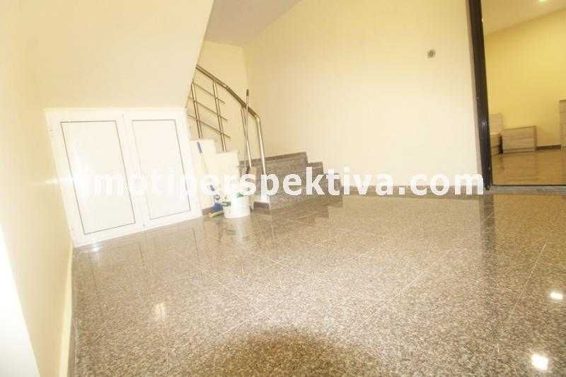 Продава се Двустаен апартамент в Пловдив, Център - 80 кв.м за 1100 €/кв.м - Снимка #13