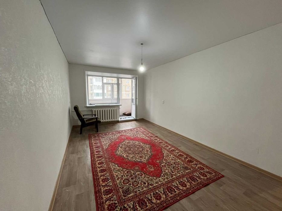 Двухкомнатная возле Аян Пассажа