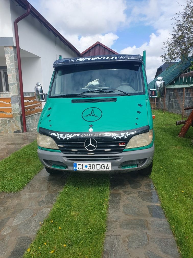 Vând Mercedes Benz carosata