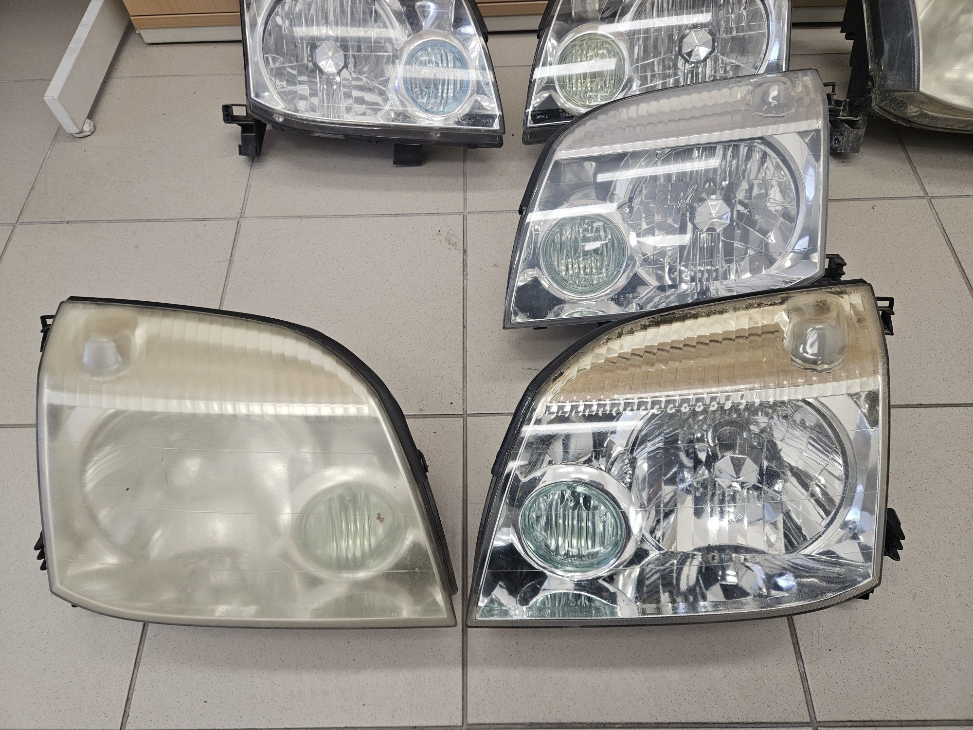 фарове nissan X-trail T30 Нисан Х-Трейл T-30