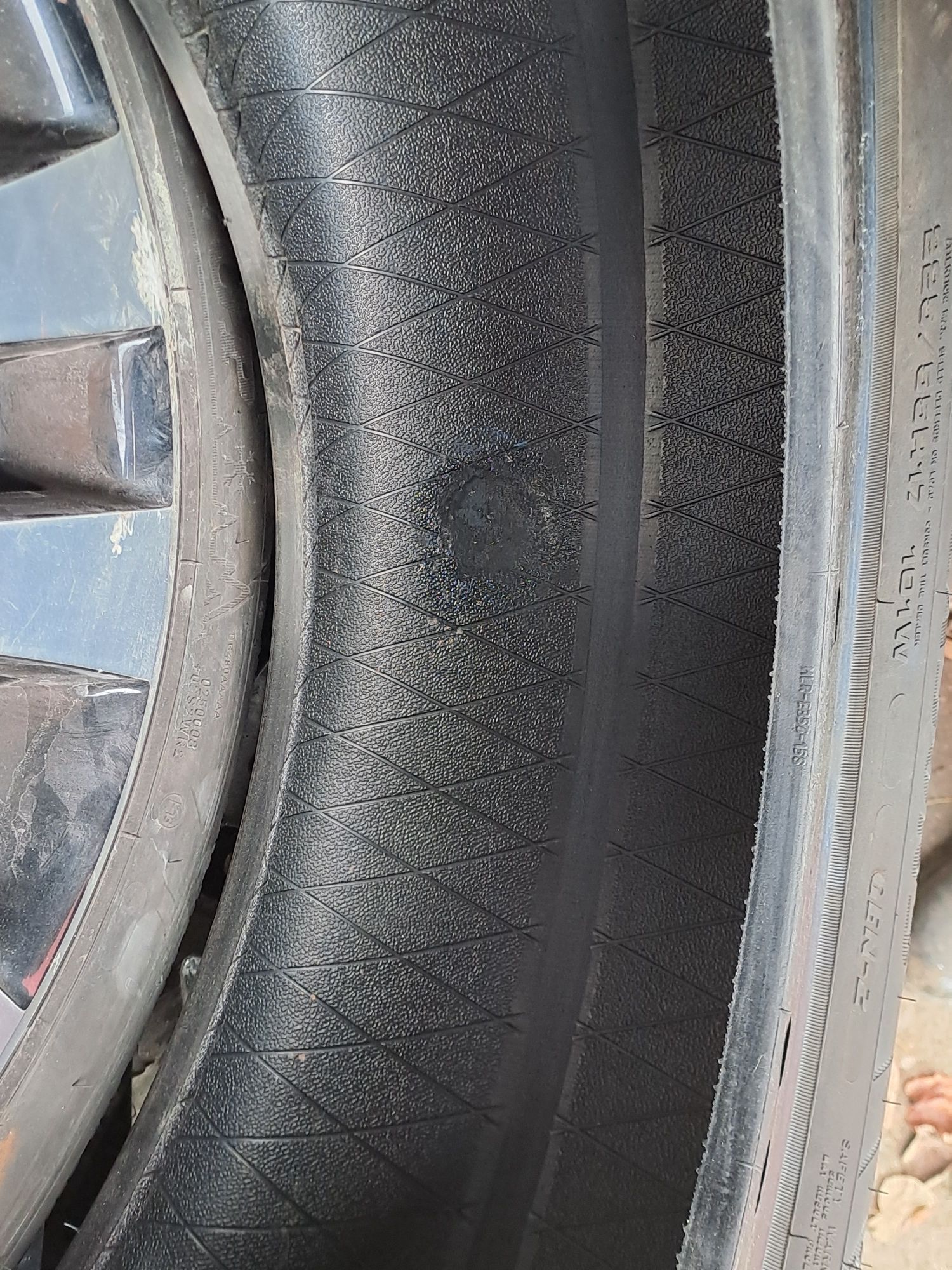 1бр. 225/55/17 Goodyear Vector 4 Seasons