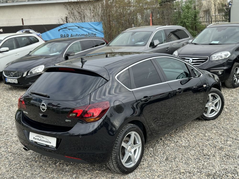 Opel Astra J 2.0CDTI Automat Cosmo Rate Garantie Buy-Back