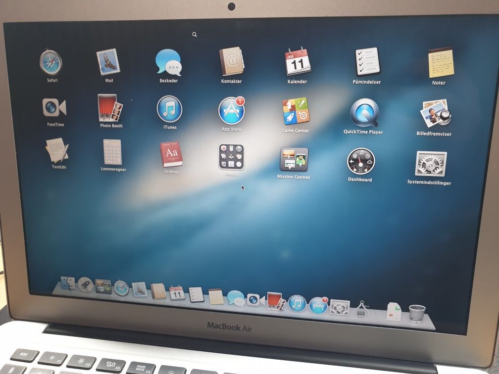 Laptop mac book air i5 ecran hdd ssd