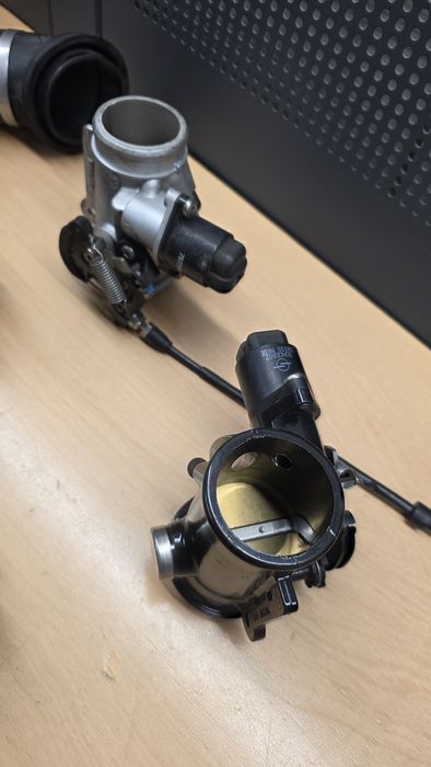 Clapeta admisie  BMW R1200GS R1200RT R1200R R1250GS TPS senzor clapeta