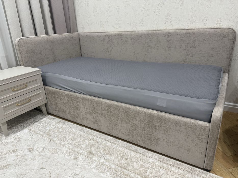 Кровать тахта угловая