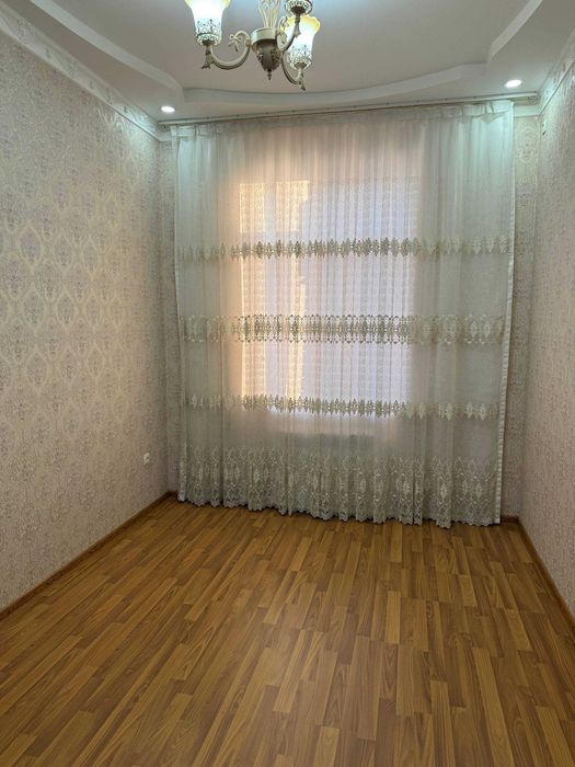 Golden House квартира 3 комнатная с ремонтом  за   (Паркентский Рынок)