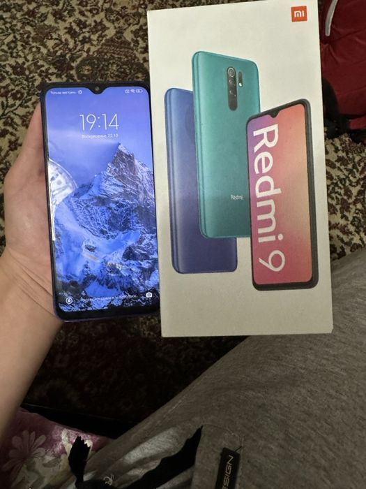 Продаётся Redmi 9 3/32gb срочно