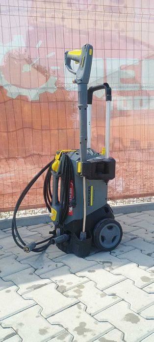 Inchiriez aparat de spalat cu presiune / VAP