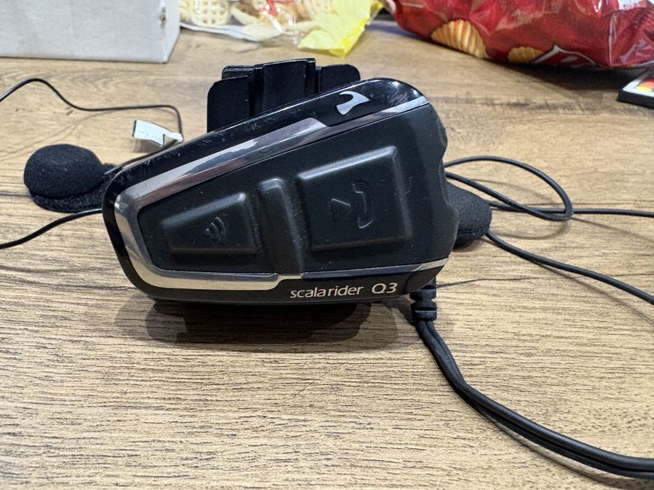 Комуникатор Cardo Scala Rider Q3