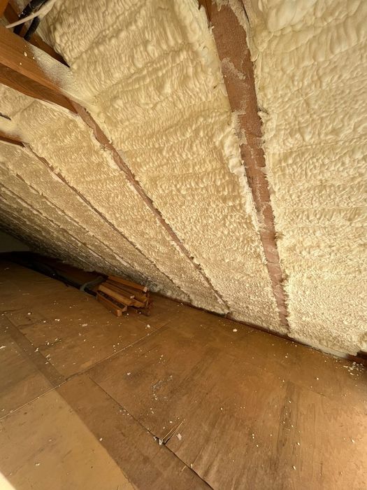 Izolații cu spuma poliuretanica