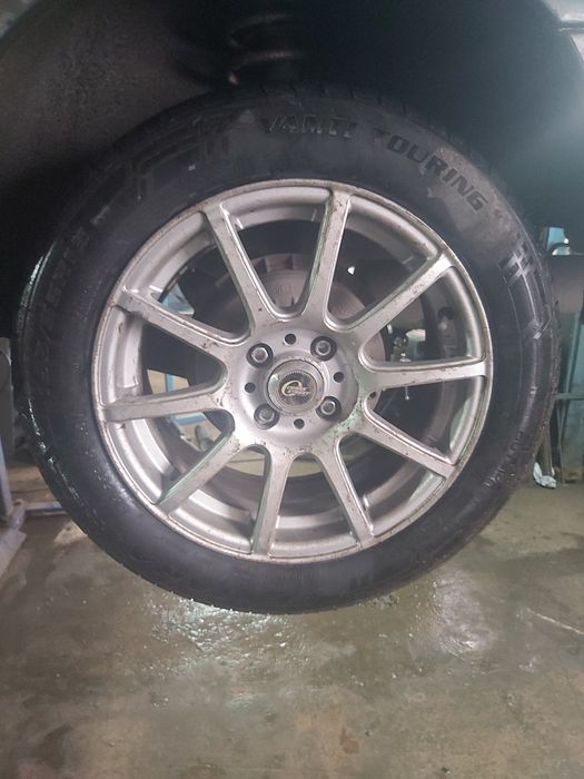 Продам комплект 4 летней резины с титановыми дисками 15/195/55 в отл.с