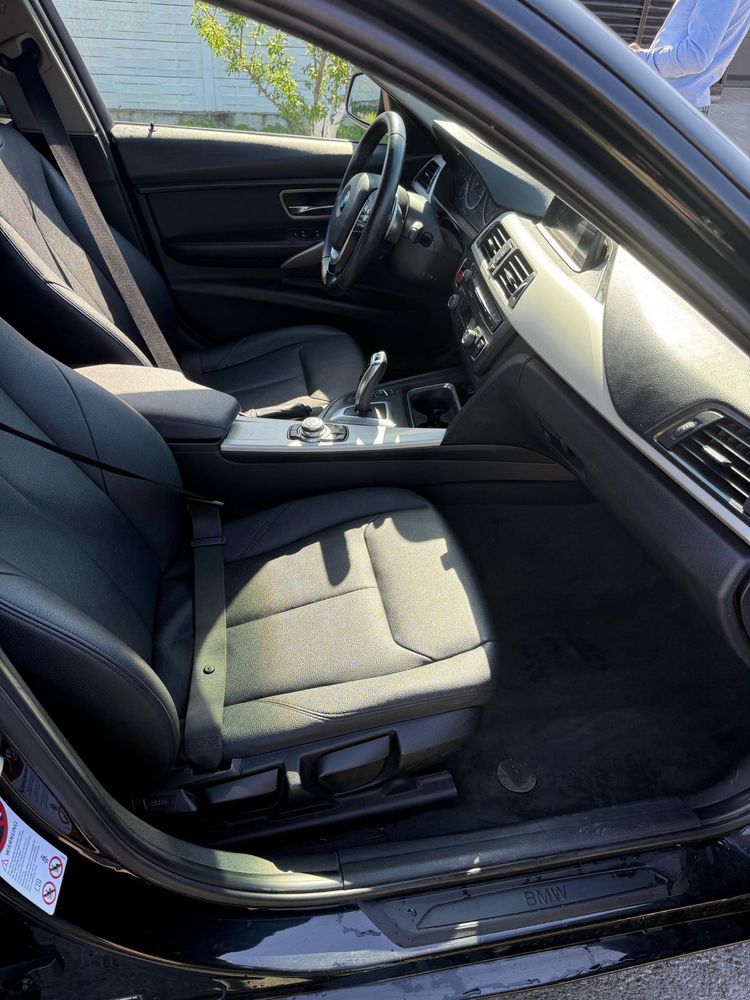 Bmw F30 sport line 2013