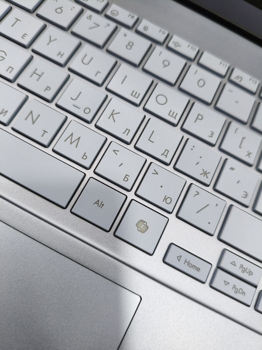Ноутбук Noutbuk Asus vivobook s15 OLED Core Ultra 5 Bepul yetkazish bn