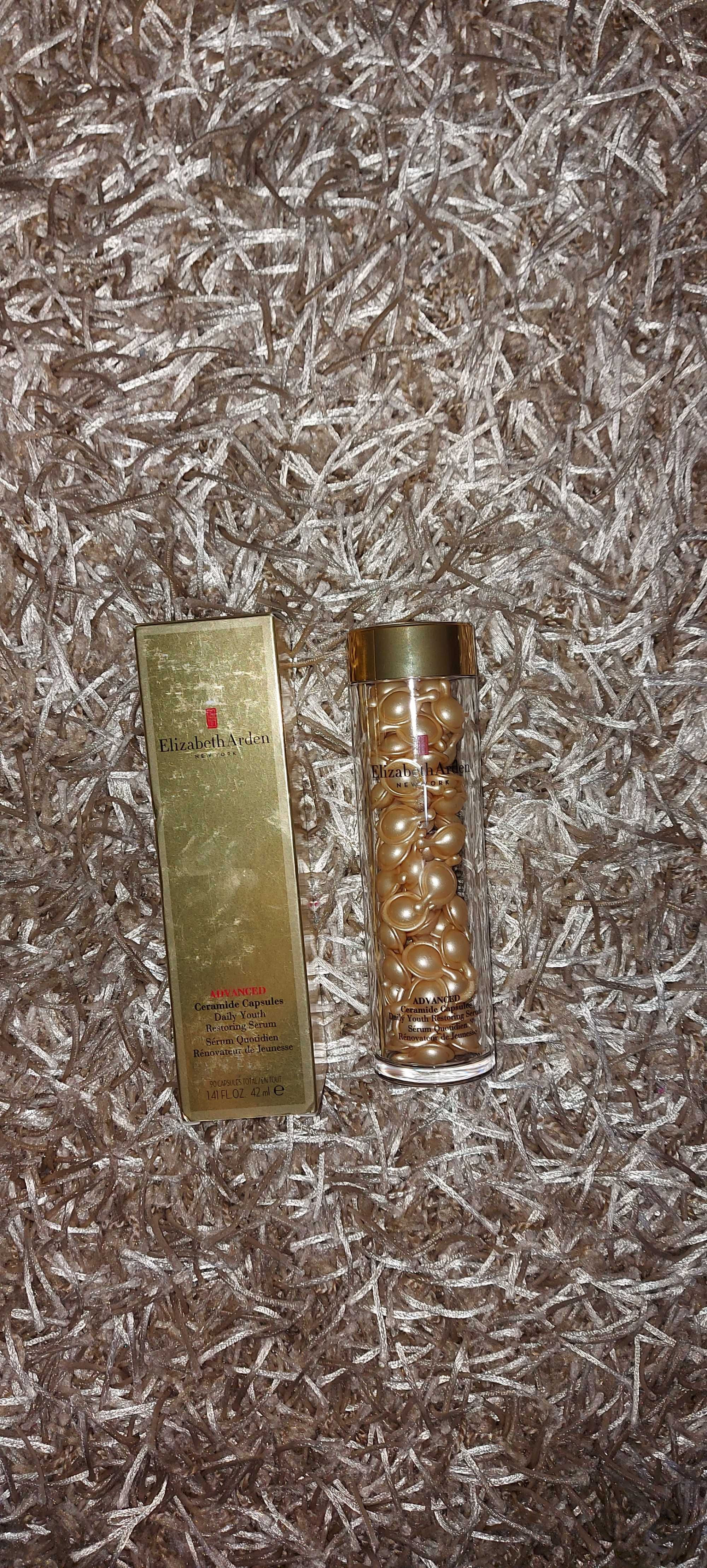 Crema Ser Capsule ceramide Elizabeth Arden