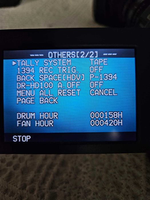 Видеокамера JVC GY-HD200    -  HDV 720p MiniDV