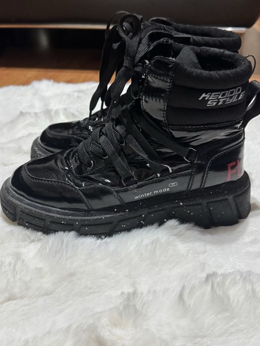 Зимни обувки KEDDO, размер 37