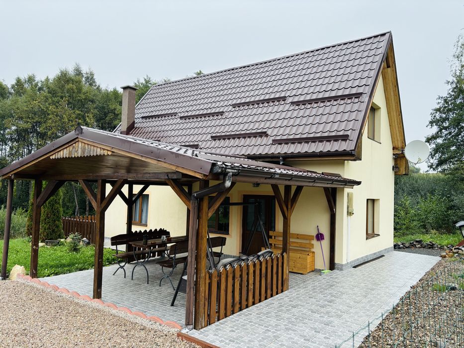 Cabană de închiriat /Ciubar jacuzii!