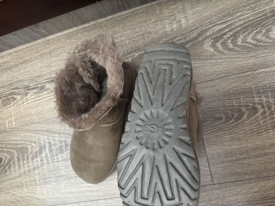 Cizme scurte ugg 36