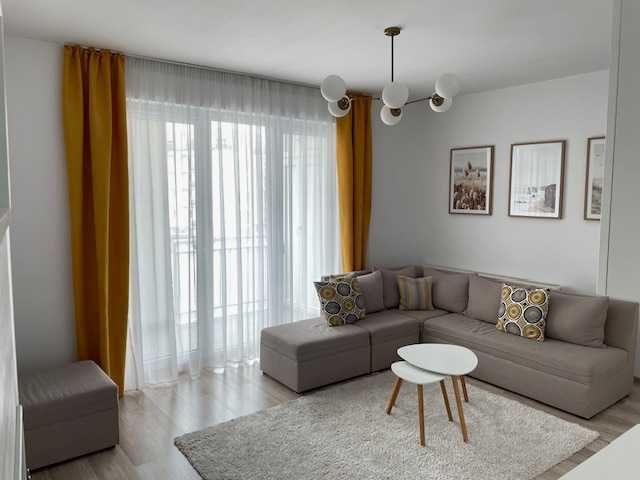 Inchiriez apartament modern 2 camere City Residence