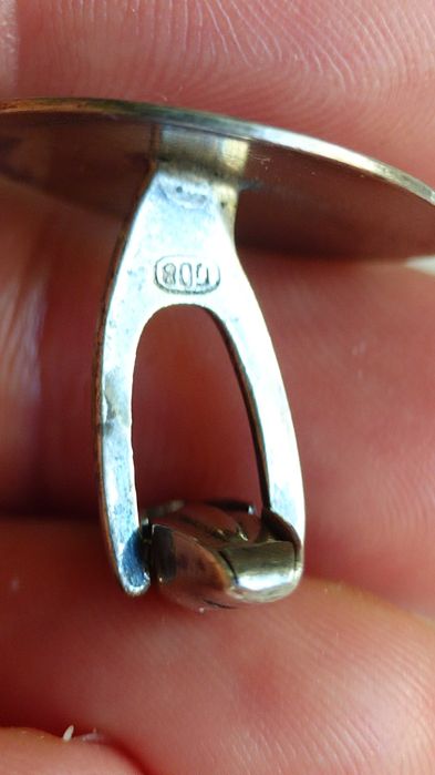 Butoni vintage din argint 800 – eleganță masculină cu patină de epocă