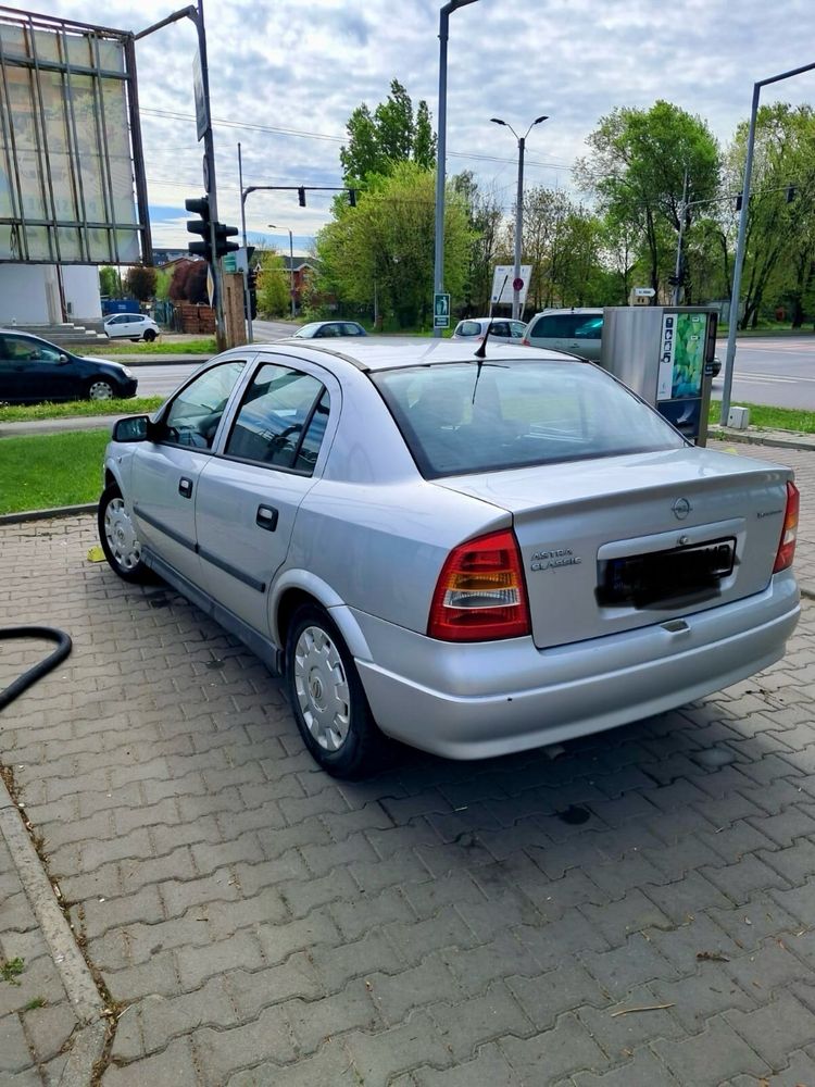 Vand Opel Astra G 2008