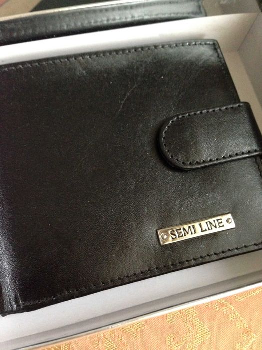 Портмоне  ново!Портмоне  ново!