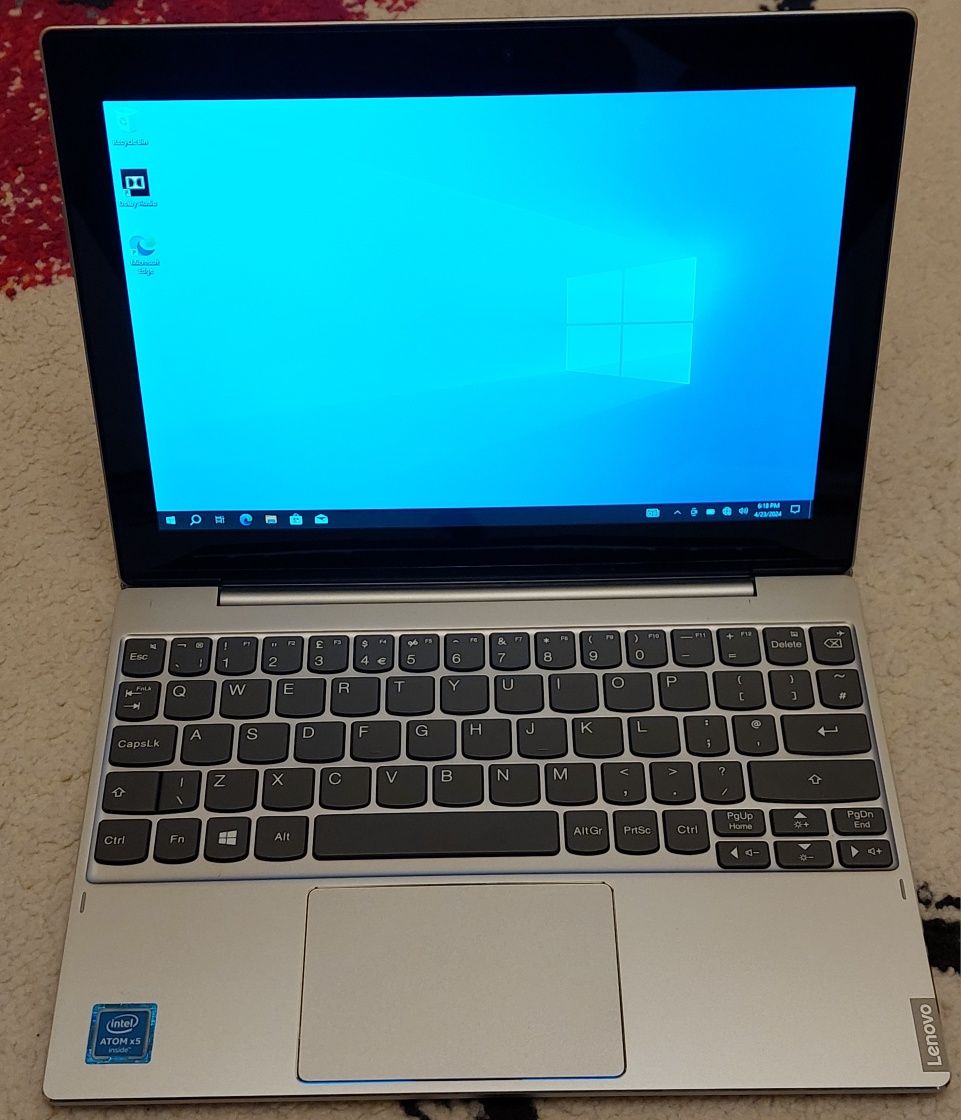 Tableta 2in1 Lenovo Miix 320 de 10,1" cu X5-Z8350 4gb ram 64gb ssd