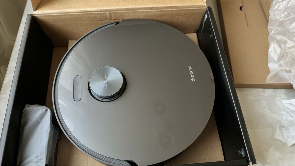 Продам робот пылесос