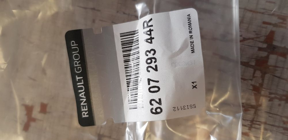 Ornament bară față nou Dacia Sandero Stepway 2 2017_2018_2019_2020