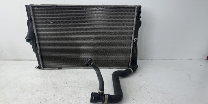 Radiator apa racire motor 7521931 BMW Seria 3 E91