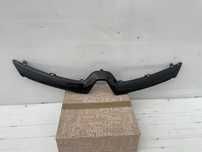 Ornament grila radiator Renault Clio 4 negru lucios impecabil original