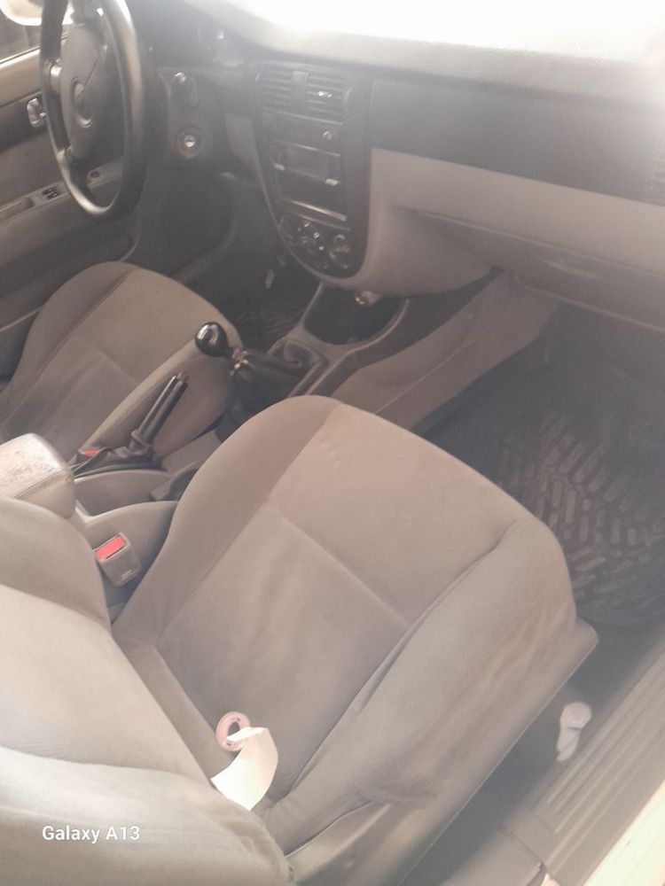Lacetti 1.8 mexanika yaxshilab oqib tel qilila