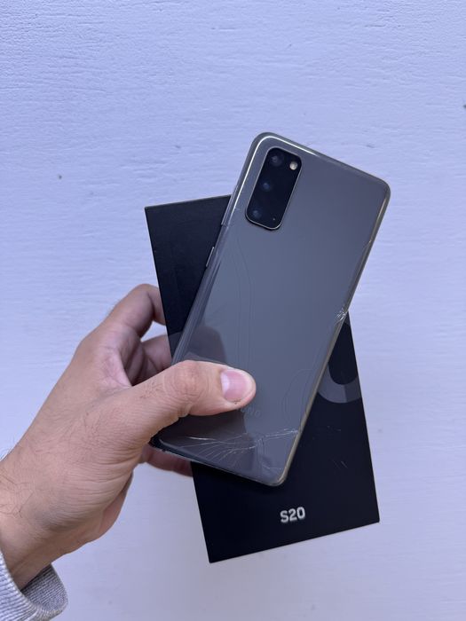 Samsung S20 128гб Оригинал