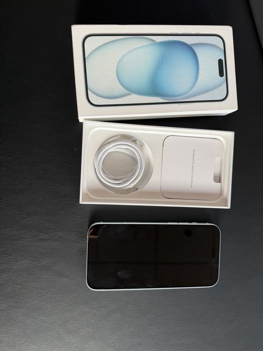 Продавам iphone 15 plus