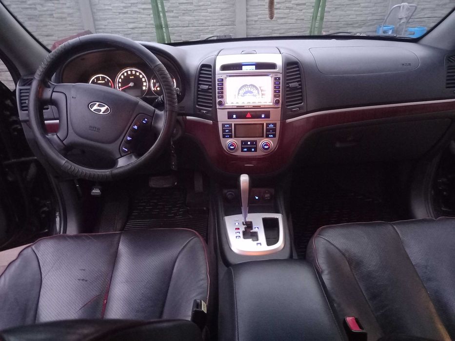 Hyunday Santa Fe 2008 4x4 -7 locuri