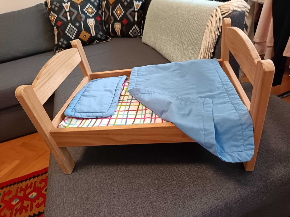 Детско легло за игра с чаршафчета