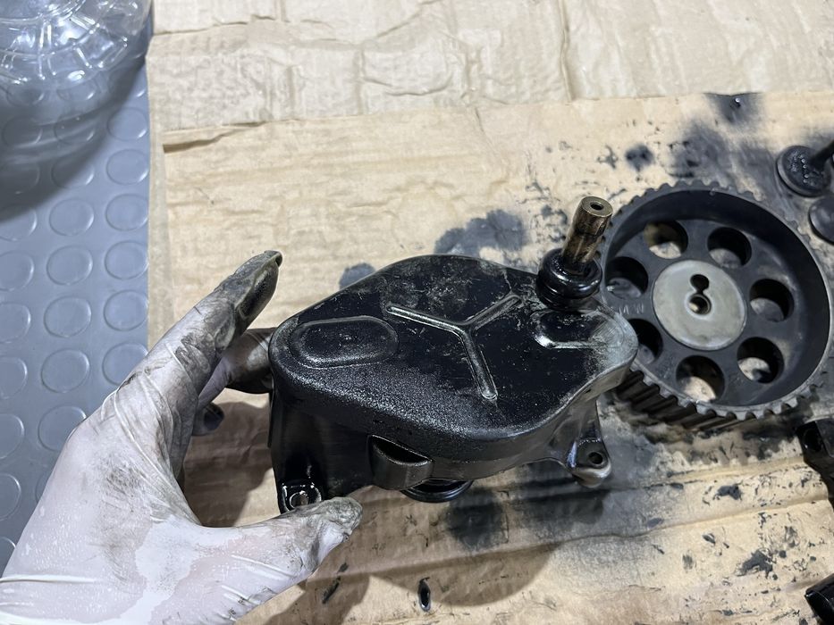 Оборудване на глава за BMW E30 324D (M21D24)