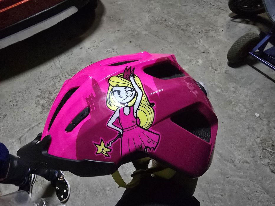 Детска каска Cube