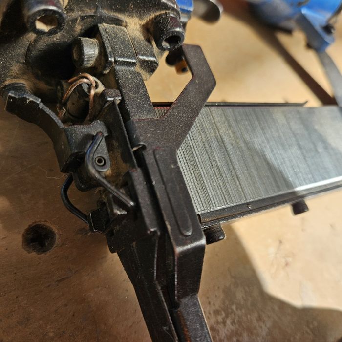 пневматичен такер