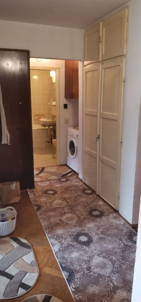 Închiriez apartament 2 camere